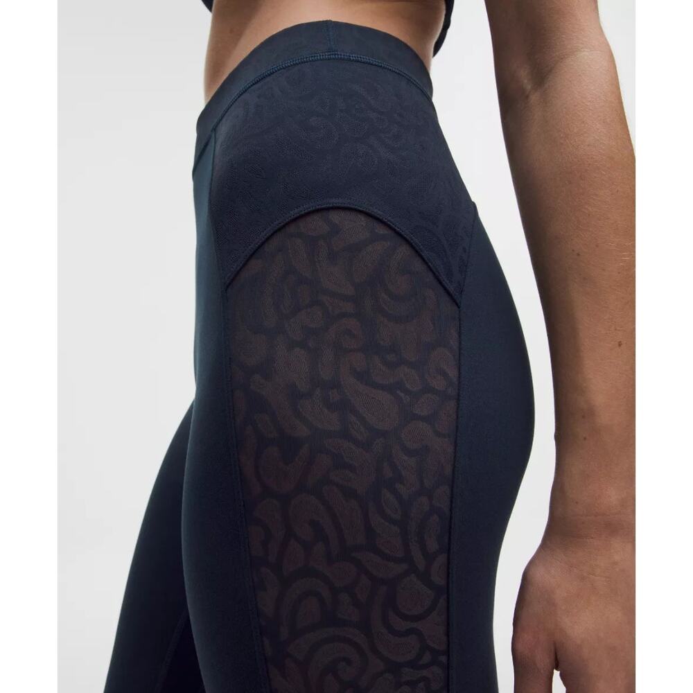 NWOT Lululemon Paisley Sheer Lace Panelled High-Rise Tight 25" Navy Sz 0